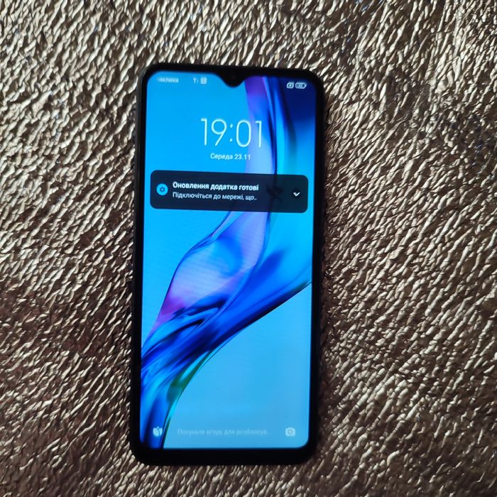 Redmi 9  NFC 4+1/64 гарний стан