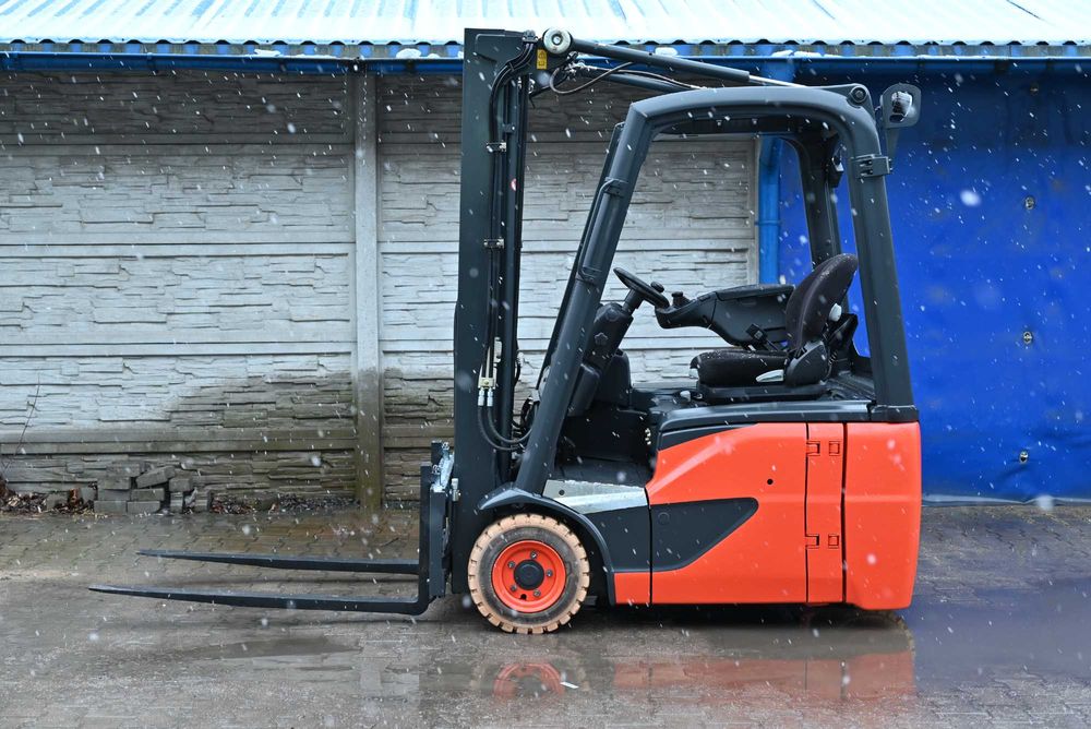 Wózek widłowy Linde E14 Triplex 477 cm 2014 rok Tylko 1900mth FHP 451