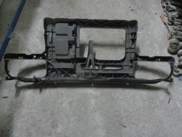 Frente em fibra ou chapa VOLKSWAGEN Golf IV (1J1)