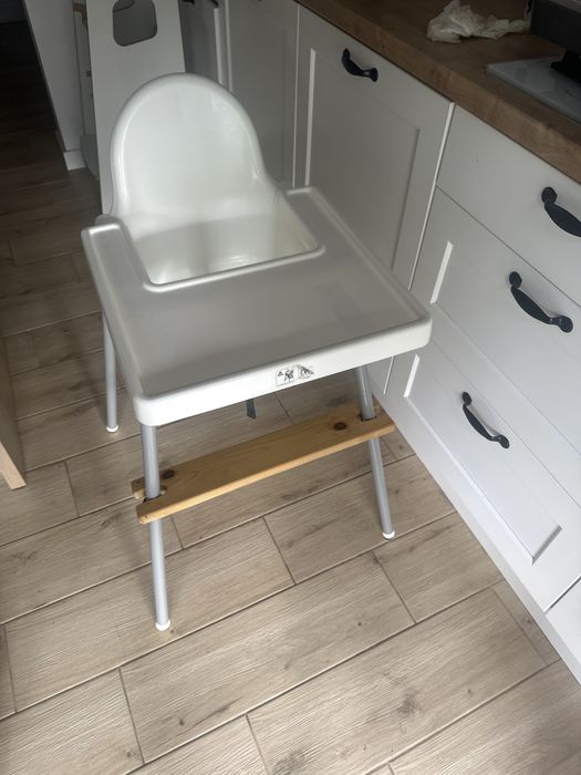 Krzeselko do karmienia ikea antilop podnozek