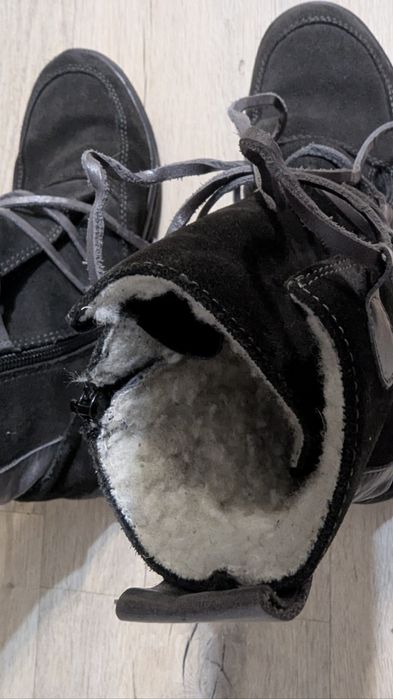 Замшеві чоботи 40
