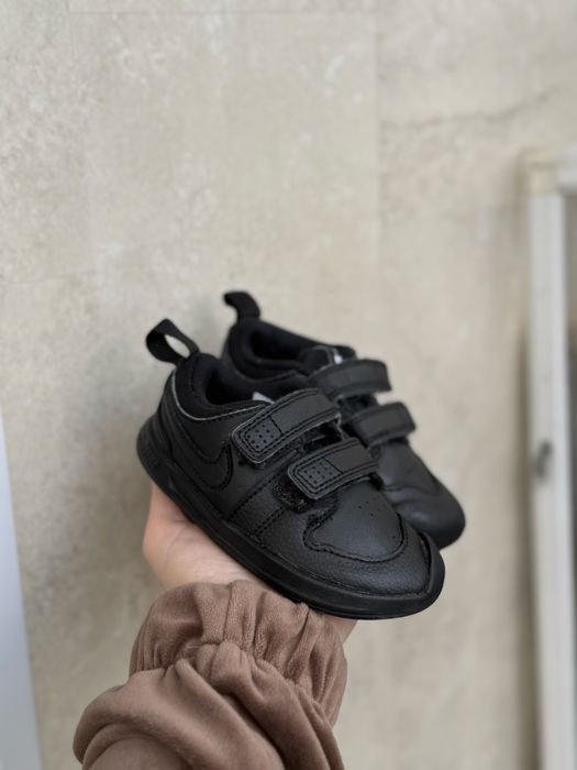 Дитяче взуття zara , nike