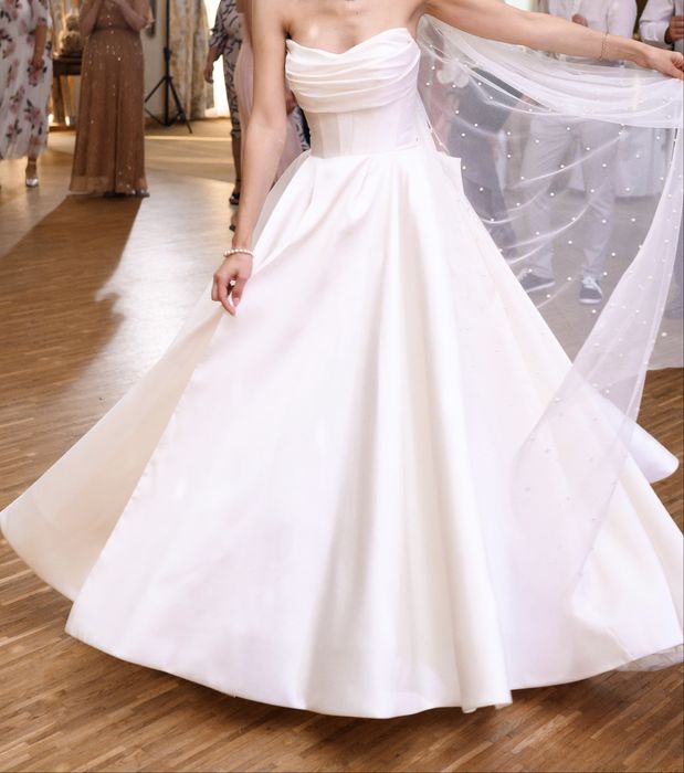 Suknia ślubna gorsetowa XS