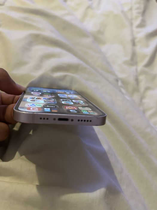 iPhone 13 Rosa 128GB – Desbloqueado | Ler descrição