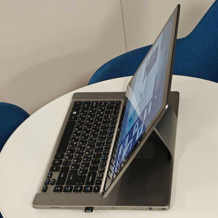 Ноутбук Acer Aspire R7-571G