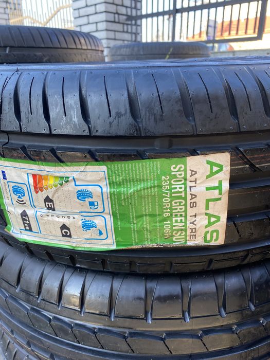 235/70/R16 Atlas Sport Green Suv