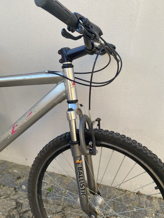 Bicicleta BTT Esmaltina