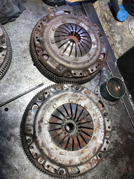 Сцепление 1.4TDi щеплення VW Polo Ibiza Fabia Поло Фабия маховик диск