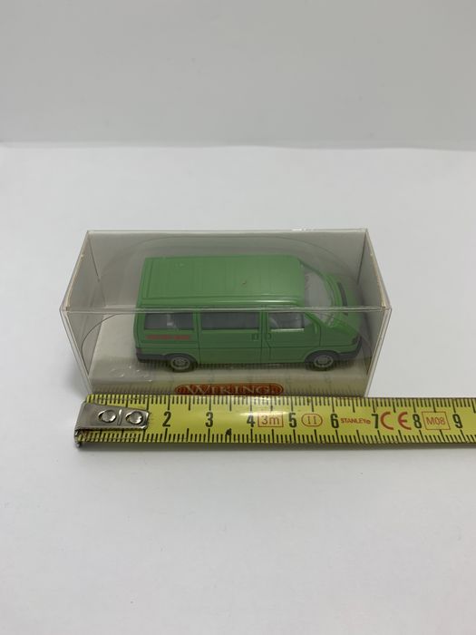 Volkswagen Caravelle da Wiking escala H0 1/87