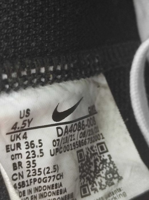 Nike оригінальні кросівки