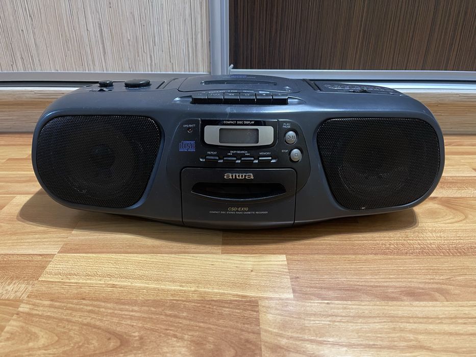 Radiomagnetofon CD Aiwa