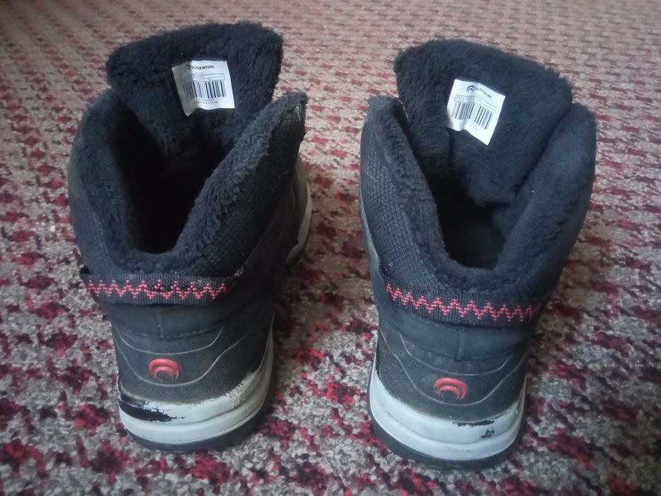 Продам зимние ботинки Outventure