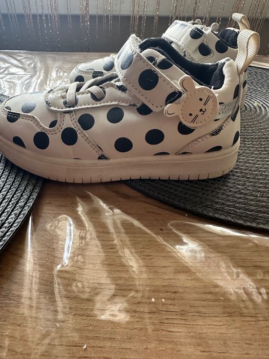 Кросівки  утеплені