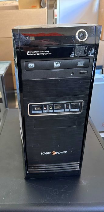 Комп'ютер з монітором. SSD 120, HDD 500, DDR3 8GB, 4GB Graphics 3.4Ghz