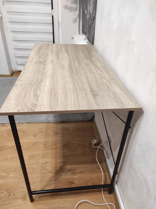 Duże biurko loftowe