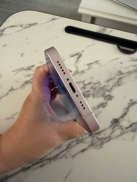 iPhone 13 Rosa 128GB – Bom estado