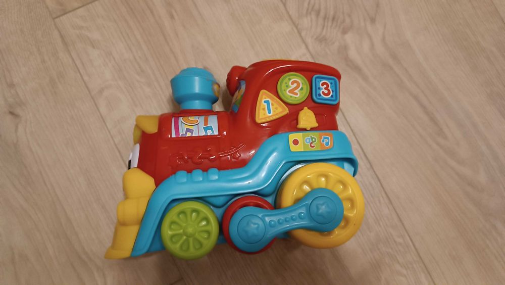 Clementoni lokomotywa