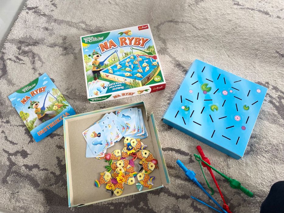 Rodzina Treflikow Na ryby gra Trefl