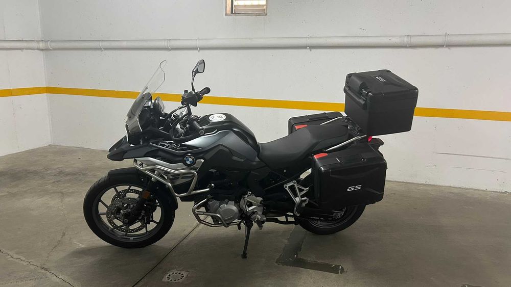 Moto BMW GS750 Exclusive