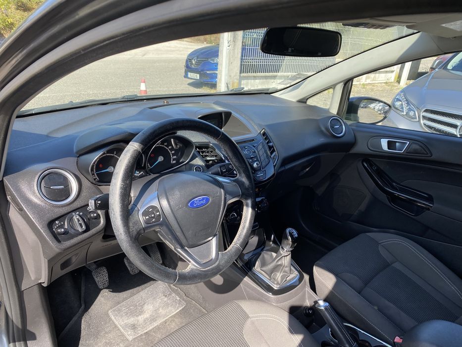 Ford Fiesta — fotografia 10
