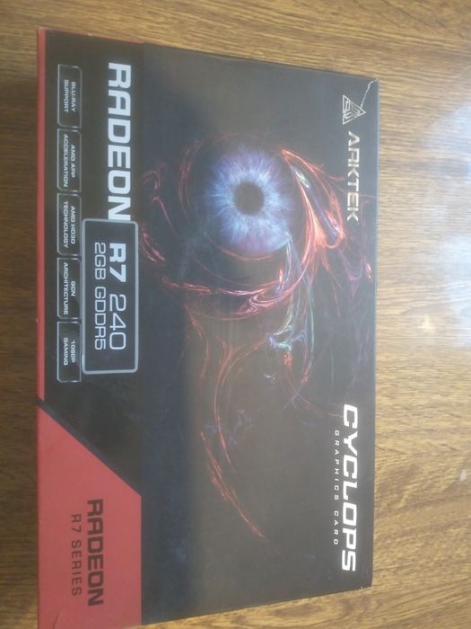 Ігрова відеокарта AMD R7 240 ddr5