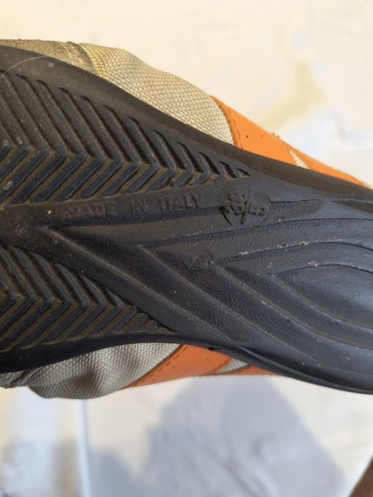 Борцівки.Борцовки.