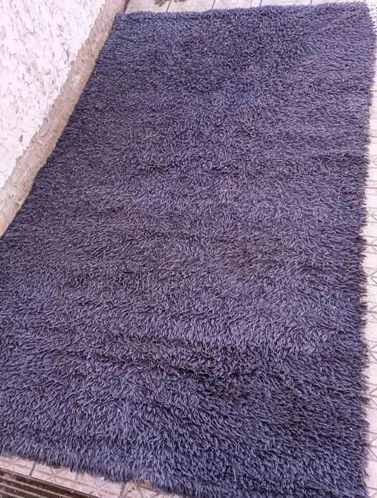 Carpete tapete preta peluda pêlo alto