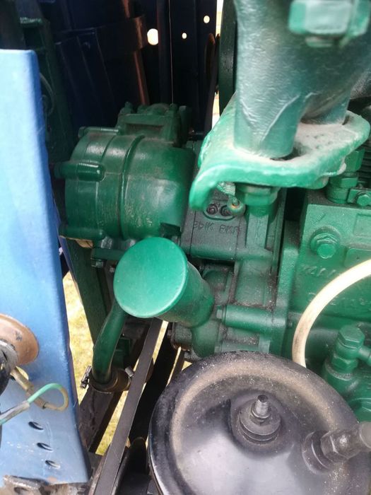 Продам трактор..