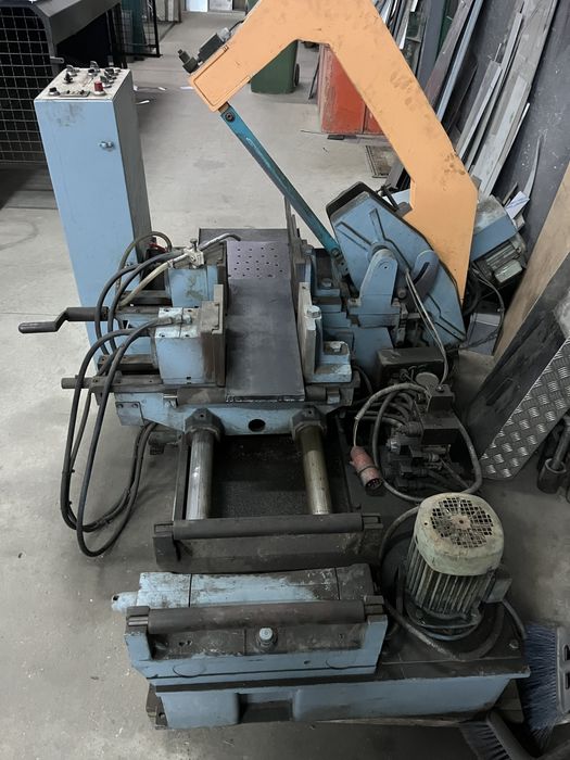 Serrote de cortar ferro com alimentafor