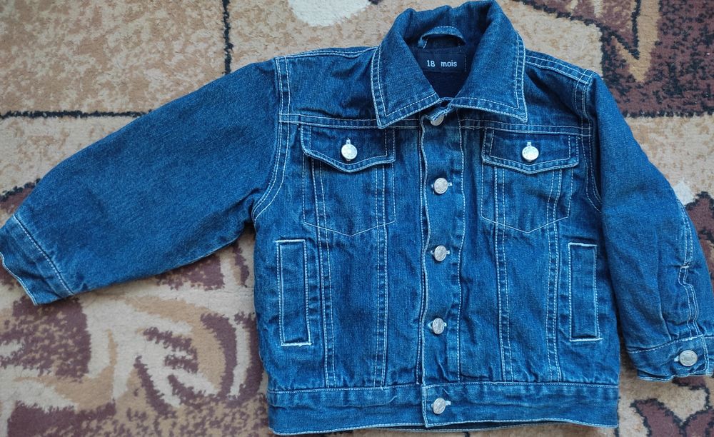 Джинсова куртка хлопчику на 18 місяців