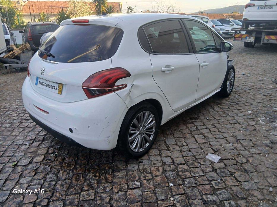 Peugeot 208 1.6 BlueHDi  Diesel Nacional