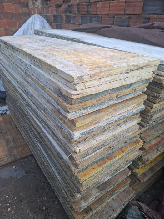 Paneis tricapas usadas