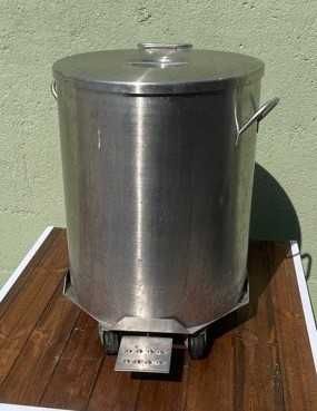Balde lixo em inox com pedal 50LT