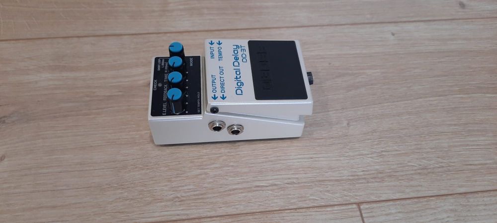 BOSS DD-3T e CRY BABY como novos