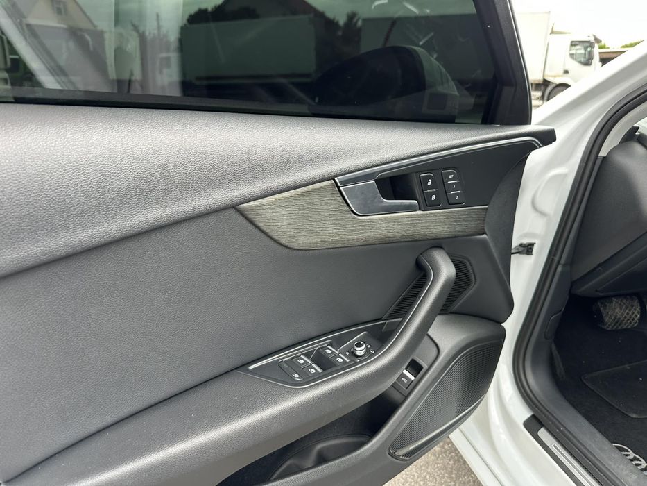 Audi A4 b9 quattro 2.0 TFSI