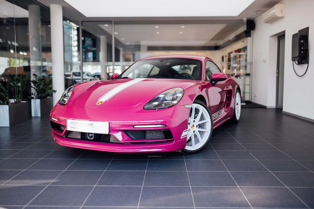 Porsche 718 Cayman