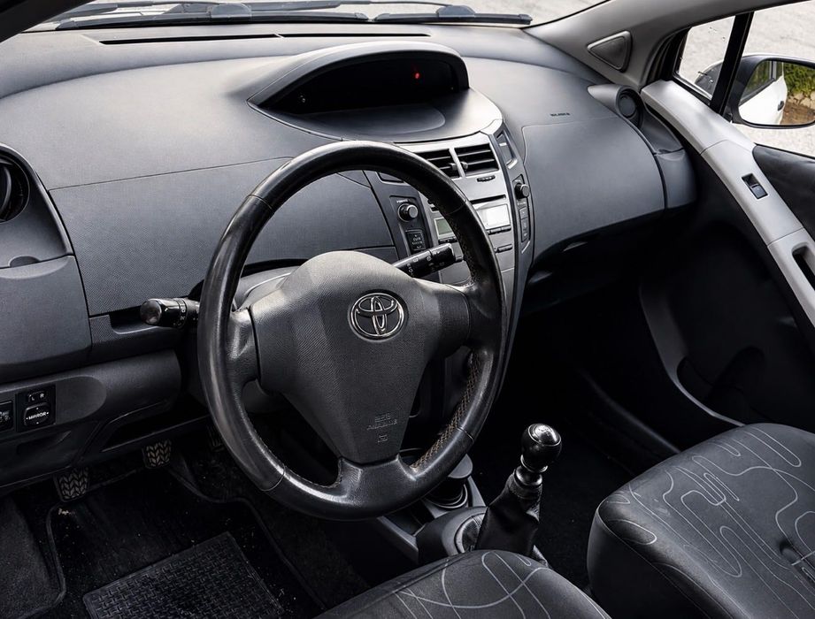 Toyota yaris 1.4 D-4D nacional 2011 comercial