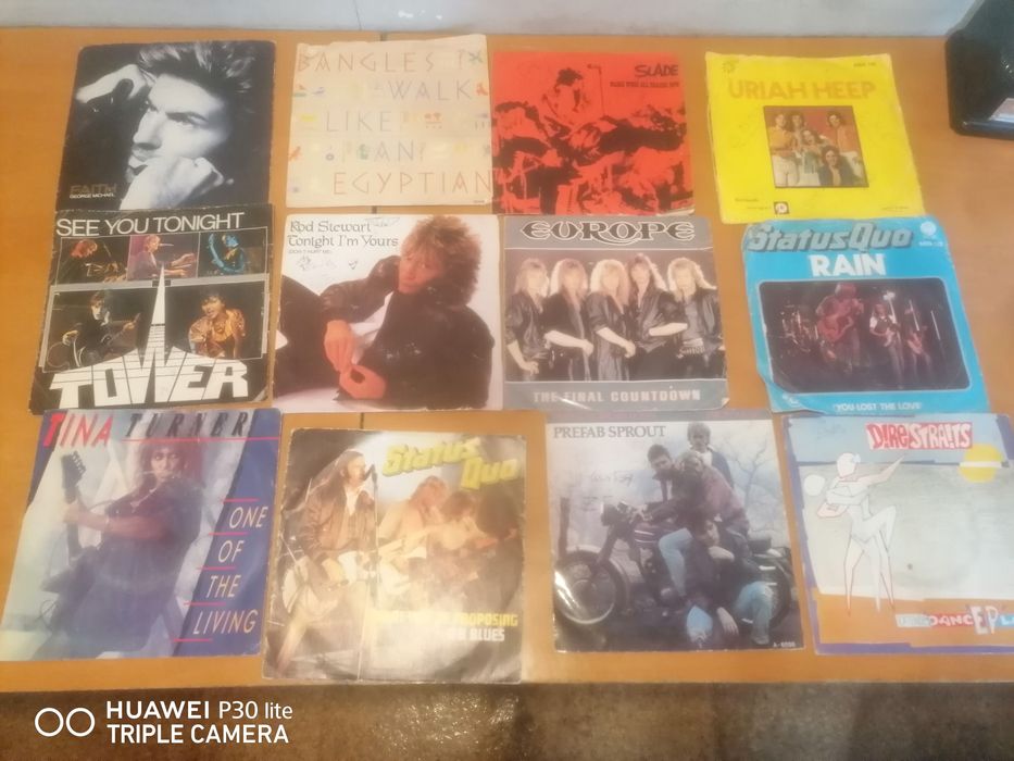 Discos pequenos em estado razoável