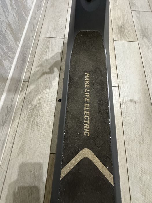 Продам електросамокат Модель NIU KICK Scooter KQi2 Pro