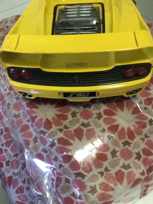 Carro de coleção Ferrari.