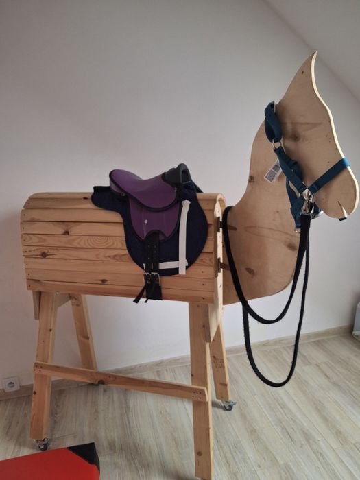 Koń drewniany ręcznie robiony