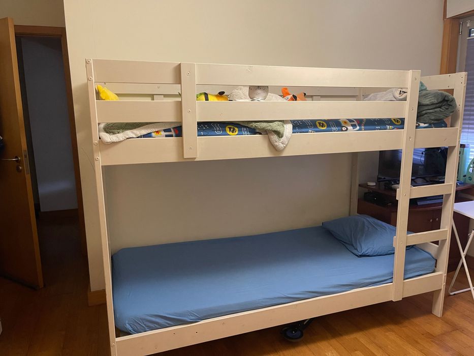 Cama beliche solteiro