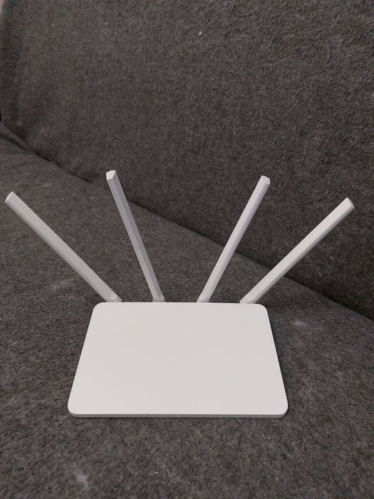 Роутер Xiaomi Mi WiFi Router 3G з прошивкою Padavan.