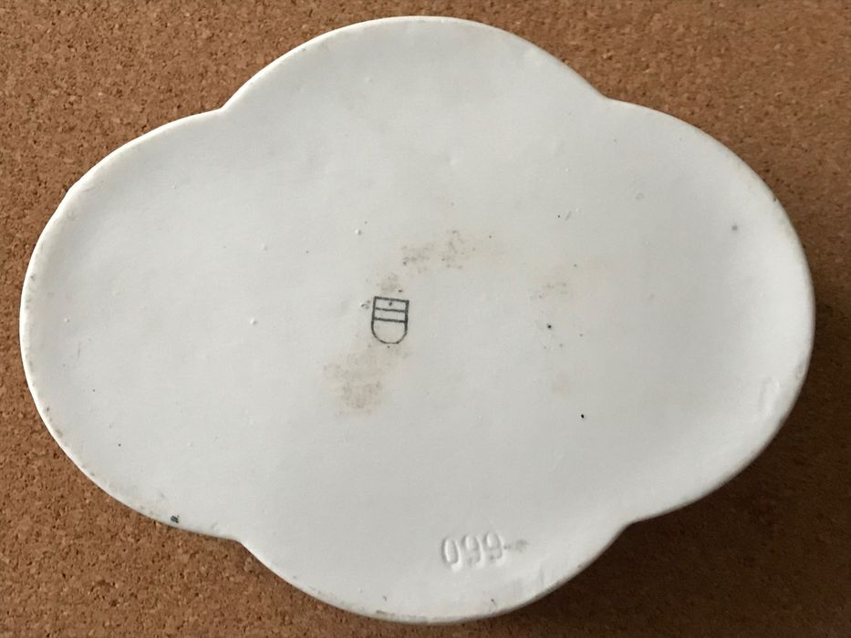 Bomboniera, puzderko porcelana  Erdmann Schlegelmilch, antyk  XIXw.