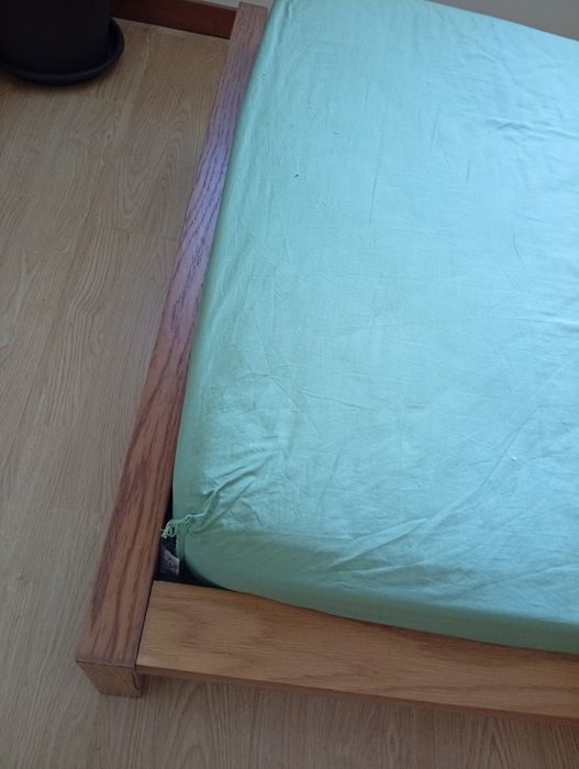 Cama solteiro + camiseiro