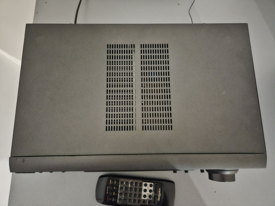 Amplituner Technics SA EX140 + pilot, super stan