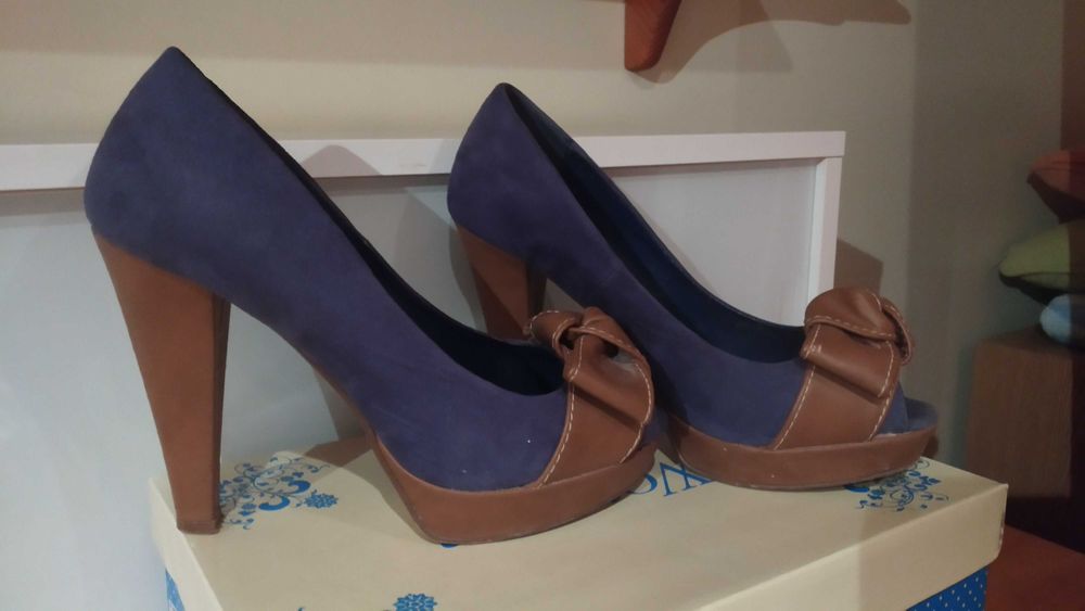 Sapato de salto alto n37
