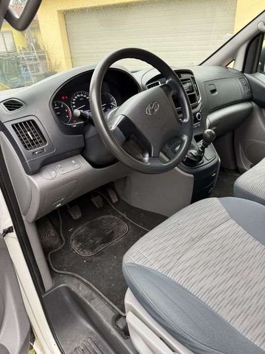 HYUNDAI H1 2019 (excelente estado )