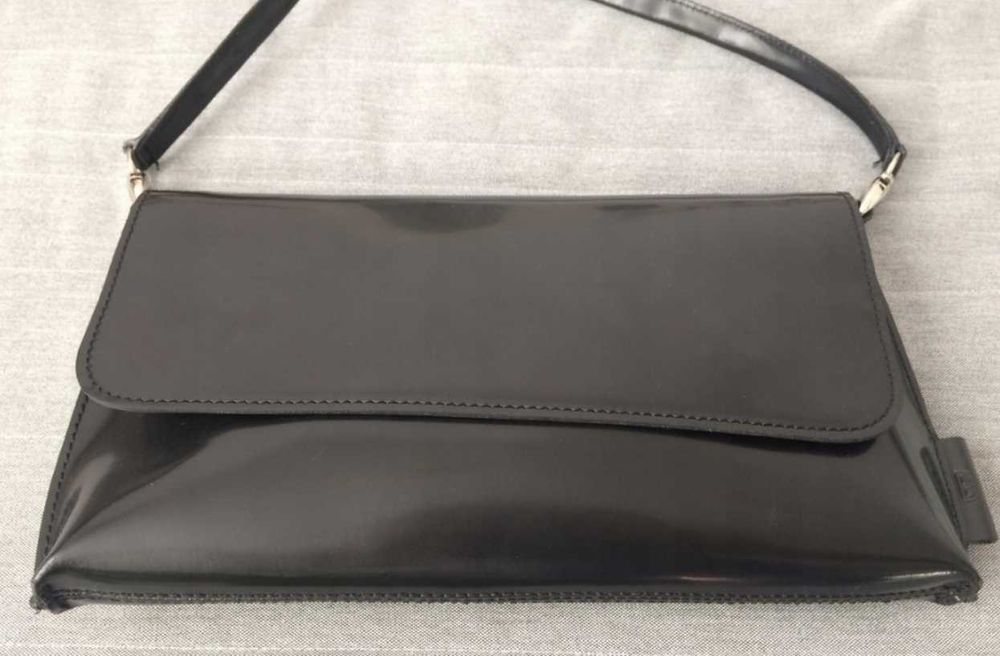 Klasyczna czarna skórzana torebka wieczorowa JOST