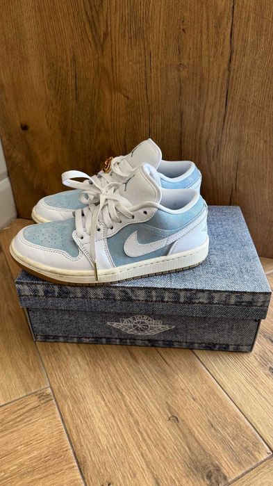 Buty damskie  Nike Air Jordan
